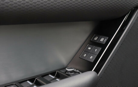 Land Rover Range Rover Velar I, 2020 год, 5 300 000 рублей, 23 фотография