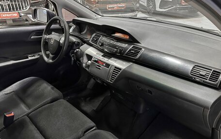 Honda FR-V, 2005 год, 797 000 рублей, 13 фотография