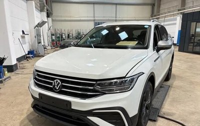 Volkswagen Tiguan II, 2022 год, 2 642 000 рублей, 1 фотография