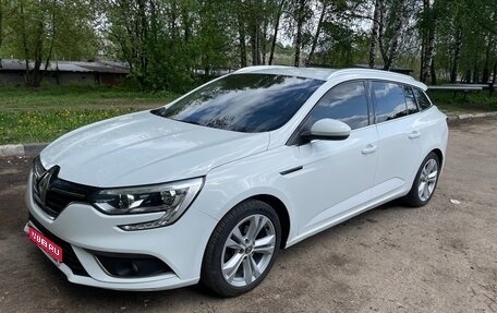 Renault Megane IV, 2017 год, 1 380 000 рублей, 1 фотография