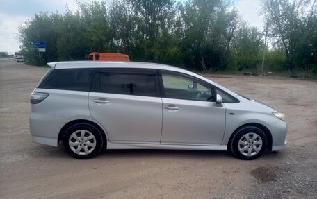 Toyota Wish II, 2015 год, 1 400 000 рублей, 1 фотография