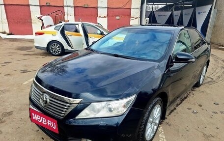 Toyota Camry, 2012 год, 1 380 000 рублей, 6 фотография