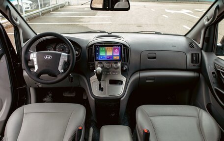 Hyundai Grand Starex Grand Starex I рестайлинг 2, 2014 год, 1 455 000 рублей, 15 фотография