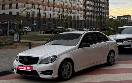 Mercedes-Benz C-Класс, 2012 год, 1 800 000 рублей, 10 фотография