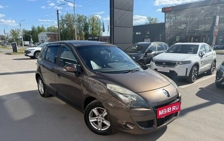 Renault Scenic III, 2010 год, 545 000 рублей, 3 фотография