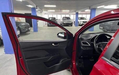 Hyundai Solaris II рестайлинг, 2019 год, 1 249 000 рублей, 10 фотография