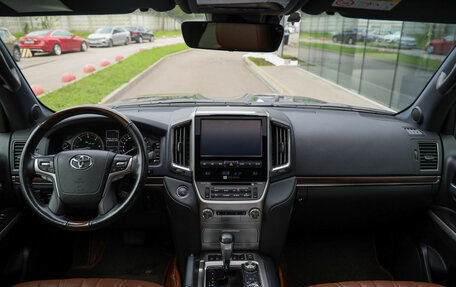 Toyota Land Cruiser 200, 2020 год, 7 900 000 рублей, 11 фотография