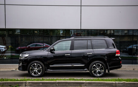 Toyota Land Cruiser 200, 2020 год, 7 900 000 рублей, 9 фотография