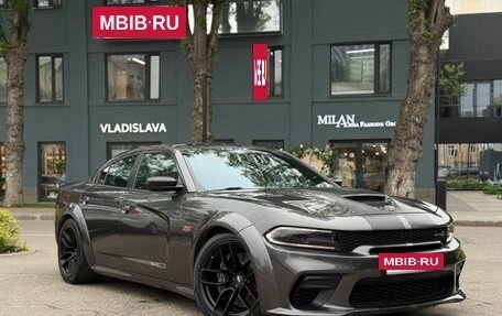 Dodge Charger, 2020 год, 7 100 000 рублей, 21 фотография
