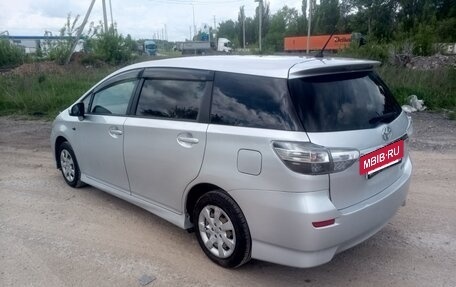 Toyota Wish II, 2015 год, 1 400 000 рублей, 4 фотография