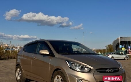 Hyundai Solaris II рестайлинг, 2012 год, 625 000 рублей, 2 фотография