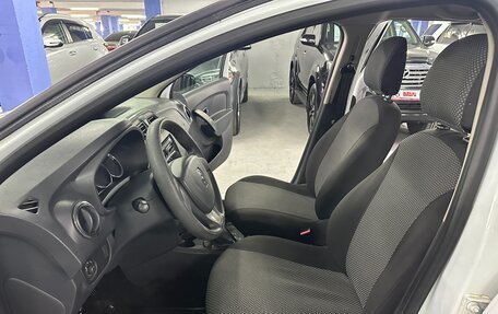 Renault Logan II, 2016 год, 735 000 рублей, 16 фотография