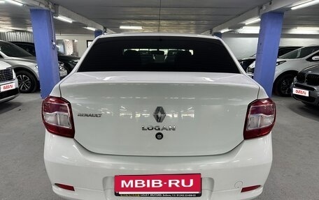Renault Logan II, 2016 год, 735 000 рублей, 6 фотография