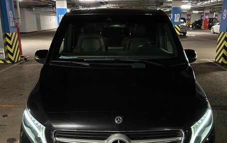 Mercedes-Benz V-Класс, 2018 год, 4 629 000 рублей, 1 фотография