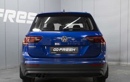 Volkswagen Tiguan II, 2019 год, 2 390 000 рублей, 4 фотография