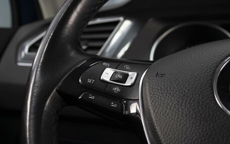 Volkswagen Tiguan II, 2019 год, 2 390 000 рублей, 15 фотография