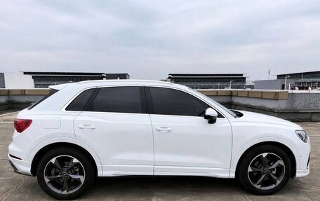 Audi Q3, 2023 год, 2 700 000 рублей, 5 фотография