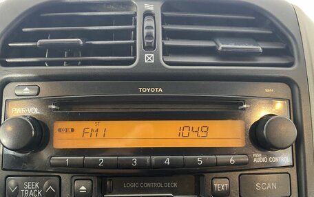 Toyota RAV4, 2004 год, 780 000 рублей, 26 фотография
