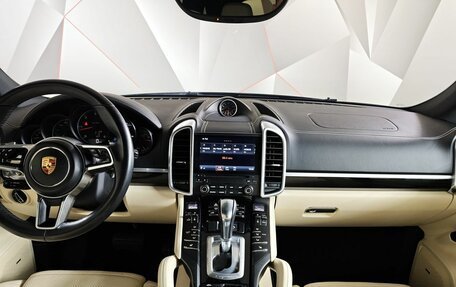 Porsche Cayenne III, 2017 год, 4 820 000 рублей, 15 фотография