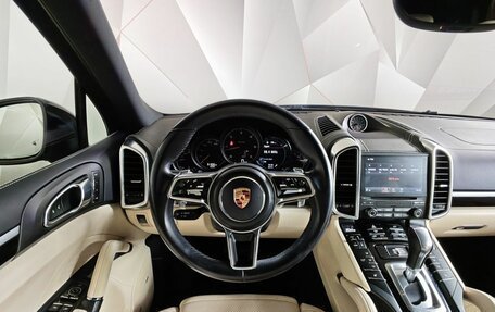 Porsche Cayenne III, 2017 год, 4 820 000 рублей, 20 фотография