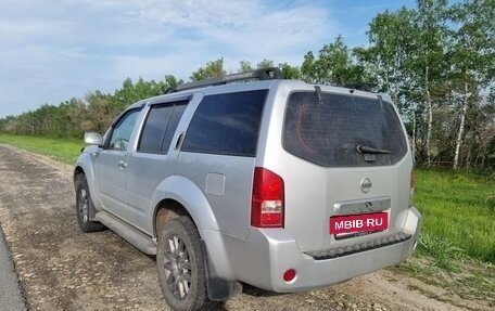 Nissan Pathfinder, 2005 год, 460 000 рублей, 5 фотография