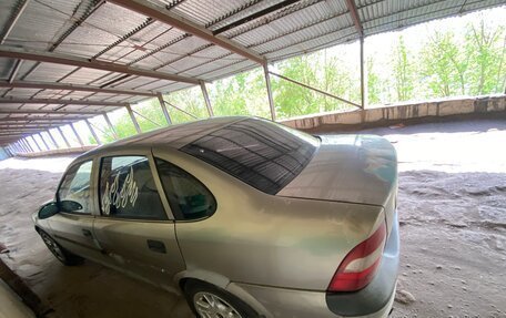 Opel Vectra B рестайлинг, 1996 год, 80 000 рублей, 4 фотография