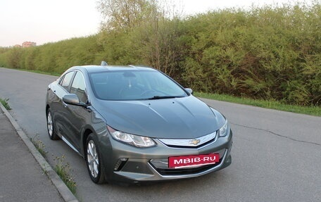 Chevrolet Volt II, 2016 год, 1 765 000 рублей, 5 фотография
