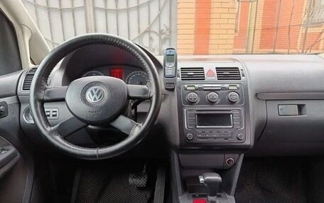 Volkswagen Touran III, 2006 год, 470 000 рублей, 7 фотография