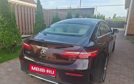 Mercedes-Benz E-Класс, 2018 год, 3 500 000 рублей, 2 фотография