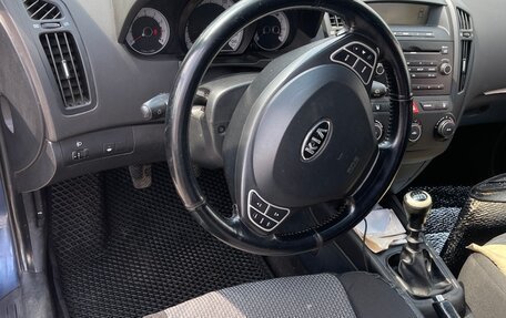 KIA cee'd I рестайлинг, 2008 год, 600 000 рублей, 14 фотография