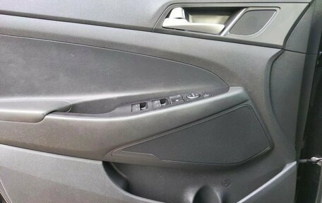 Hyundai Tucson III, 2019 год, 2 288 000 рублей, 6 фотография