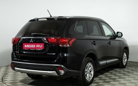 Mitsubishi Outlander III рестайлинг 3, 2015 год, 1 549 777 рублей, 5 фотография