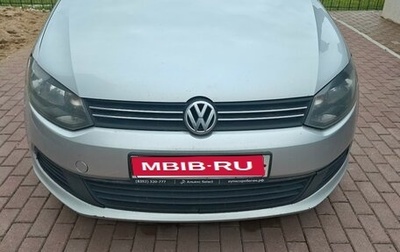 Volkswagen Polo VI (EU Market), 2013 год, 700 000 рублей, 1 фотография