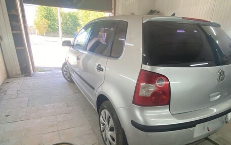 Volkswagen Polo IV рестайлинг, 2003 год, 370 000 рублей, 3 фотография