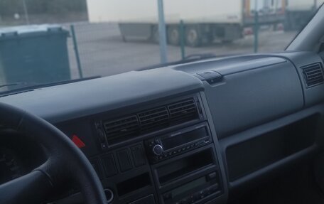 Volkswagen Multivan T4, 2001 год, 1 000 000 рублей, 7 фотография