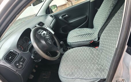 Volkswagen Polo VI (EU Market), 2013 год, 700 000 рублей, 8 фотография