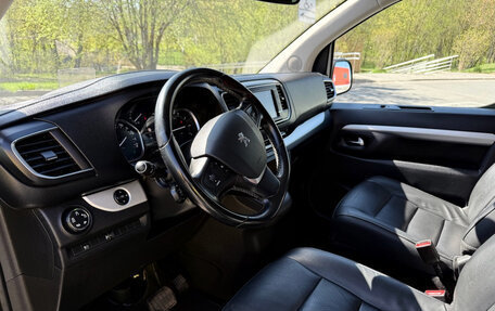 Peugeot Traveller I, 2018 год, 2 600 000 рублей, 11 фотография