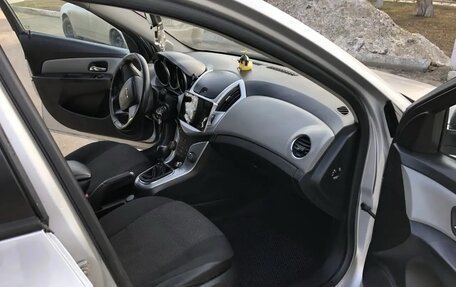 Chevrolet Cruze II, 2012 год, 650 000 рублей, 9 фотография