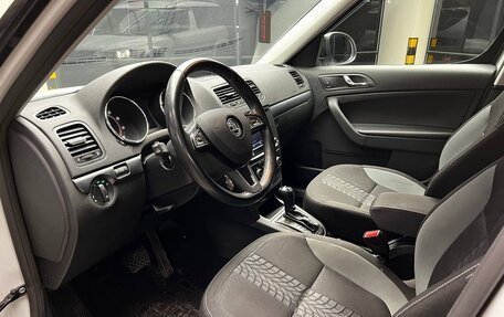 Skoda Yeti I рестайлинг, 2017 год, 1 590 000 рублей, 6 фотография