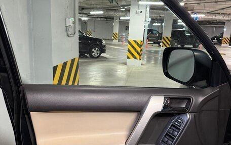 Toyota Land Cruiser Prado 150 рестайлинг 2, 2010 год, 2 500 000 рублей, 17 фотография