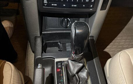Toyota Land Cruiser Prado 150 рестайлинг 2, 2010 год, 2 500 000 рублей, 24 фотография