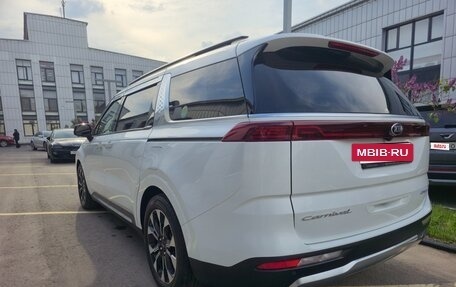 KIA Carnival, 2021 год, 4 500 000 рублей, 5 фотография