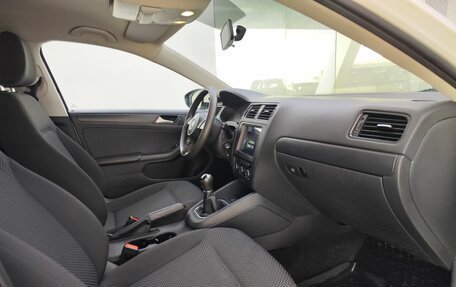 Volkswagen Jetta VI, 2014 год, 1 260 000 рублей, 13 фотография