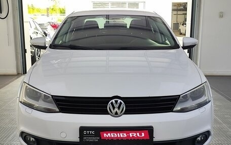 Volkswagen Jetta VI, 2014 год, 1 260 000 рублей, 2 фотография
