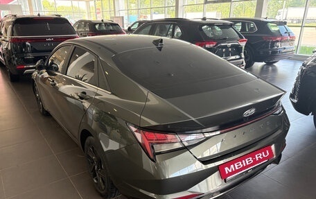 Hyundai Avante, 2021 год, 2 200 000 рублей, 6 фотография