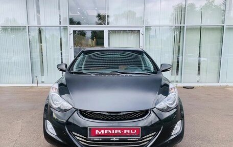 Hyundai Avante, 2011 год, 799 000 рублей, 2 фотография