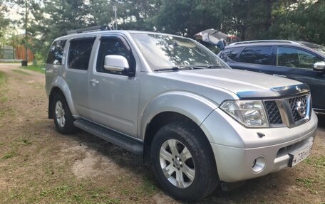 Nissan Pathfinder, 2007 год, 550 000 рублей, 2 фотография