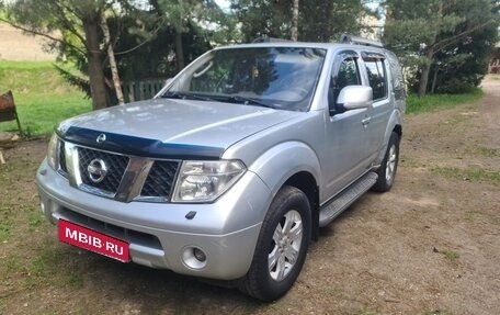 Nissan Pathfinder, 2007 год, 550 000 рублей, 3 фотография