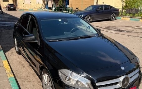 Mercedes-Benz A-Класс, 2014 год, 1 400 000 рублей, 3 фотография