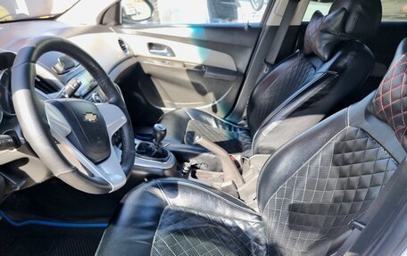 Chevrolet Cruze II, 2013 год, 535 000 рублей, 10 фотография